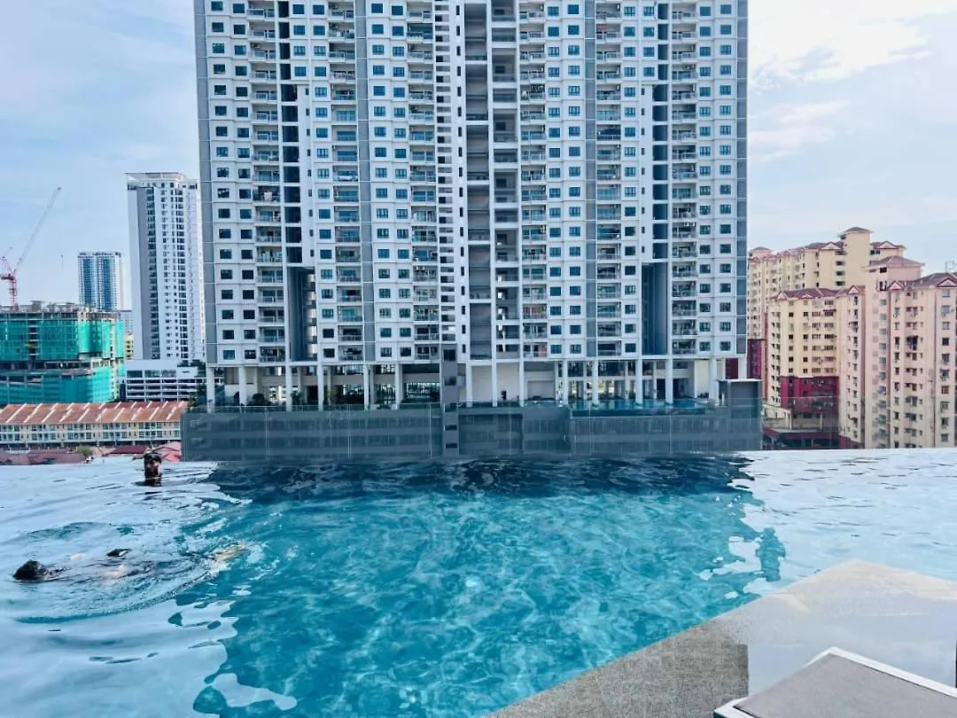 Urban Suites Georgetown Penang - Affordable - Luxurious Stay With Sea & Georgetown Views By Qistina Jelutong Malaysia