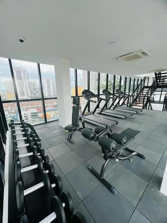Urban Suites Georgetown Penang - Affordable - Luxurious Stay With Sea & Georgetown Views By Qistina Jelutong 0*,