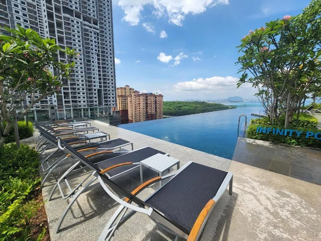 Urban Suites Georgetown Penang - Affordable - Luxurious Stay With Sea & Georgetown Views By Qistina Jelutong