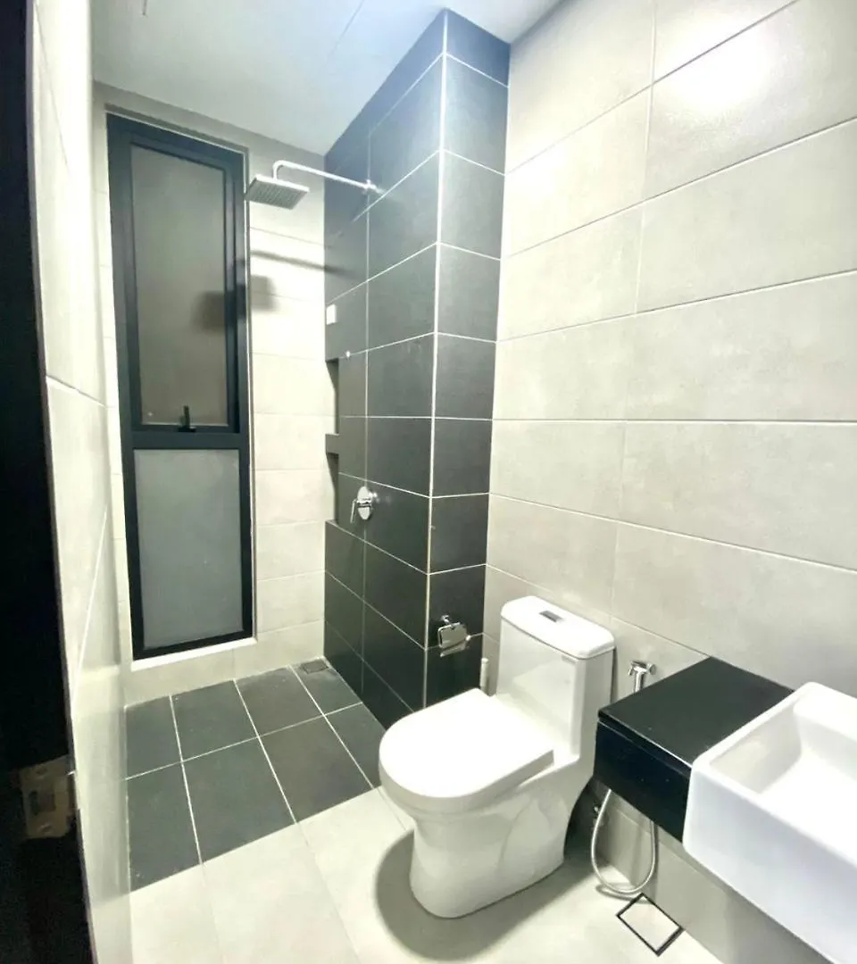 Urban Suites Georgetown Penang - Affordable - Luxurious Stay With Sea & Georgetown Views By Qistina Jelutong 0*,  Malaysia