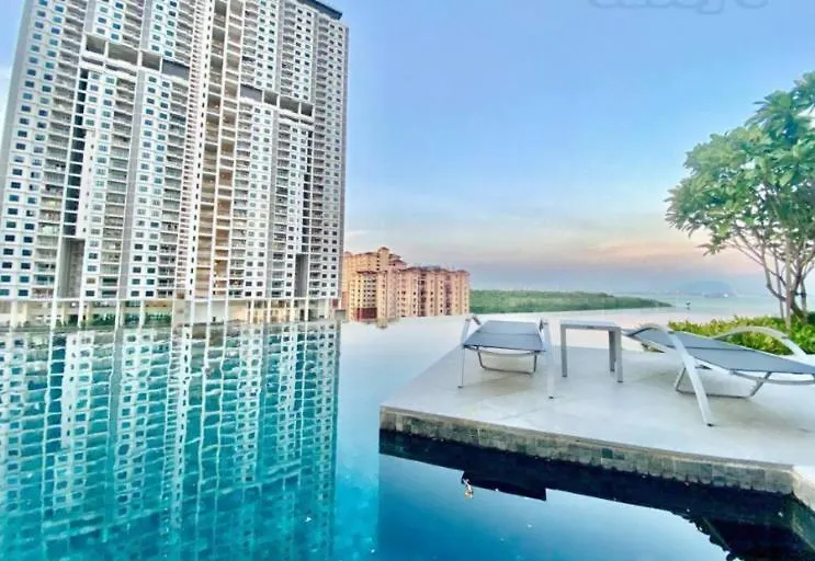 Urban Suites Georgetown Penang - Affordable - Luxurious Stay With Sea & Georgetown Views By Qistina Jelutong 0*,