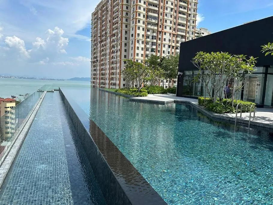 Urban Suites Georgetown Penang - Affordable - Luxurious Stay With Sea & Georgetown Views By Qistina Jelutong 0*,  Maleisië