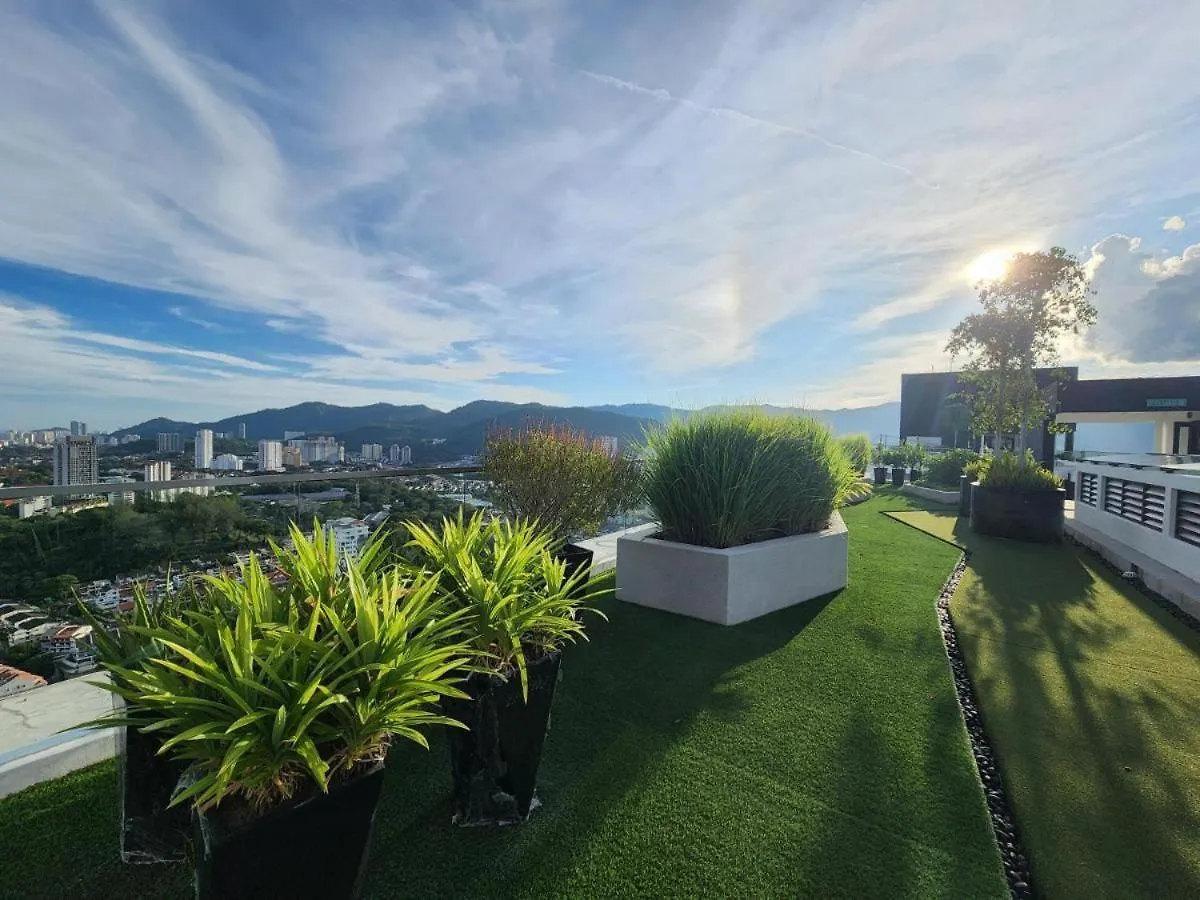 Urban Suites Georgetown Penang - Affordable - Luxurious Stay With Sea & Georgetown Views By Qistina Jelutong
