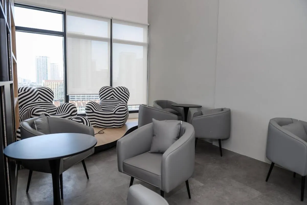 Urban Suites Georgetown Penang - Affordable - Luxurious Stay With Sea & Georgetown Views By Qistina Jelutong Maleisië